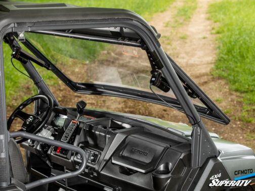 CFMOTO UForce 1000 MaxDrive Power Flip Windshield - Image 9