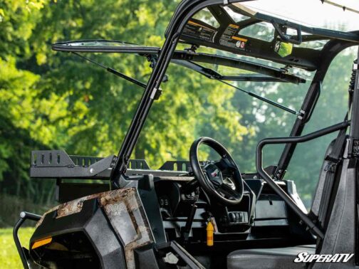 Tracker 800SX Scratch-Resistant Flip Windshield - Image 9