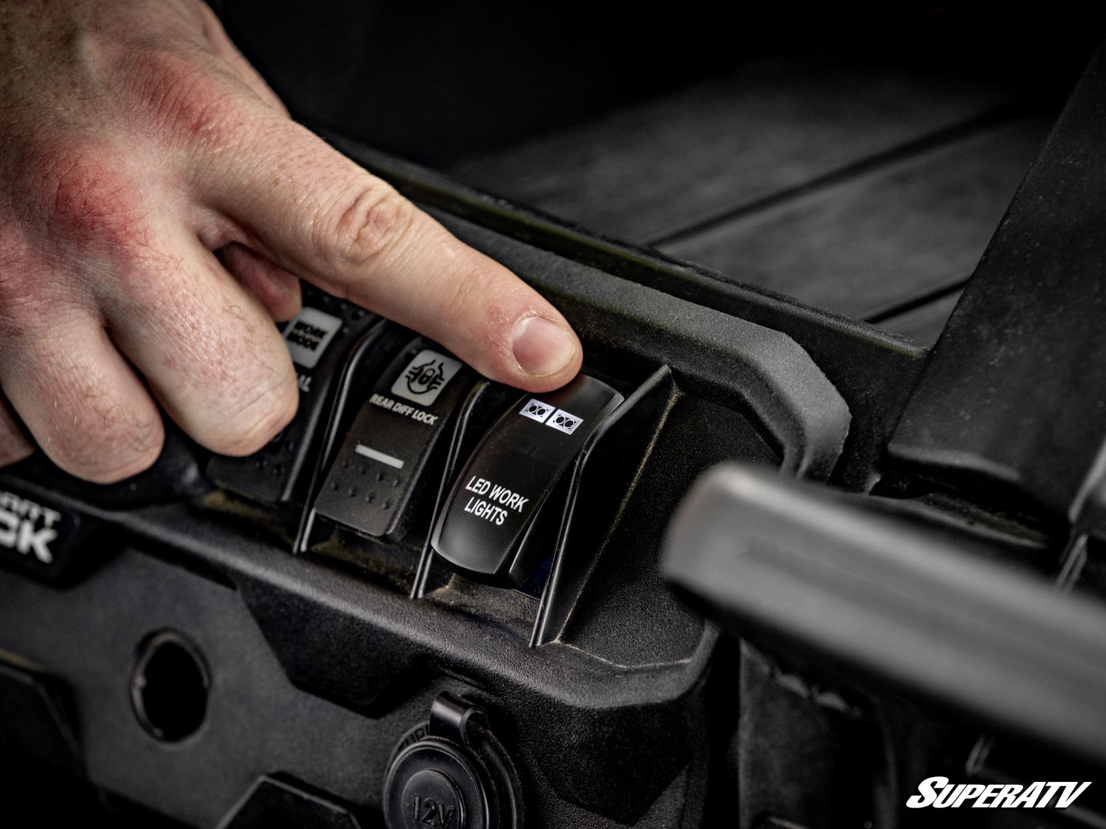 CFMOTO UForce 600 Rear-Facing LED Cube Lights - Image 9