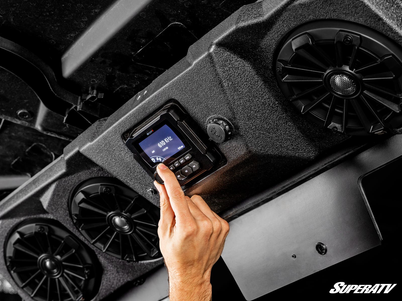 MB Quart 320-Watt Stage 4 Can-Am Defender Tuned Four-Speaker Visor Audio System - Image 3